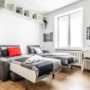City Life House-red San Siro & Duomo Appartamento