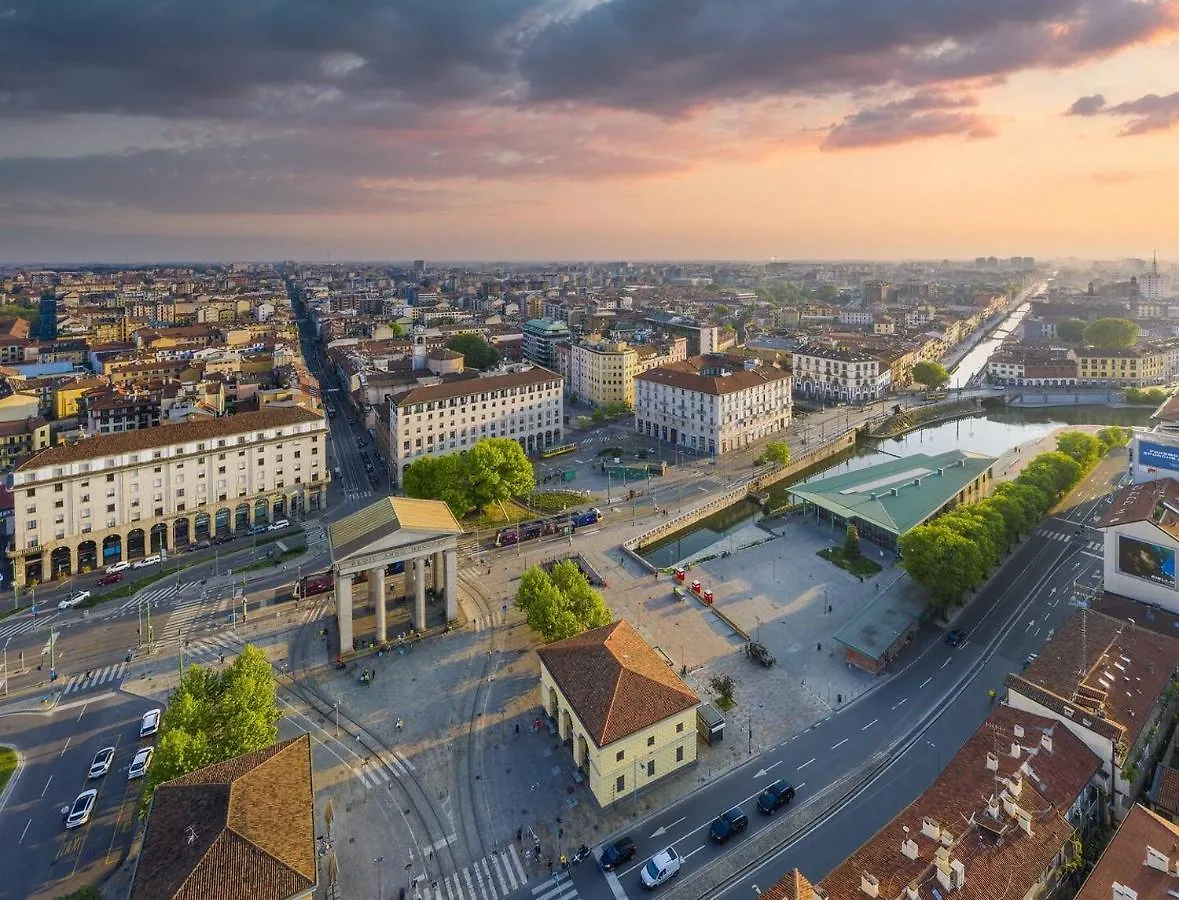 Porta Venezia • Duomo Wi-Fi • Netflix • Metro Apartamento Milão