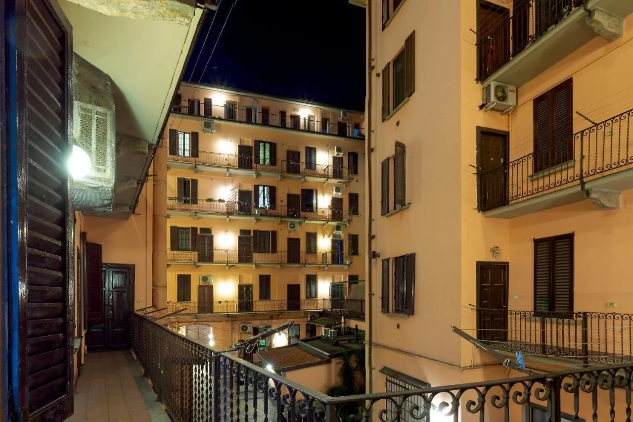 Porta Venezia • Duomo Wi-Fi • Netflix • Metro Apartment Milan Italy