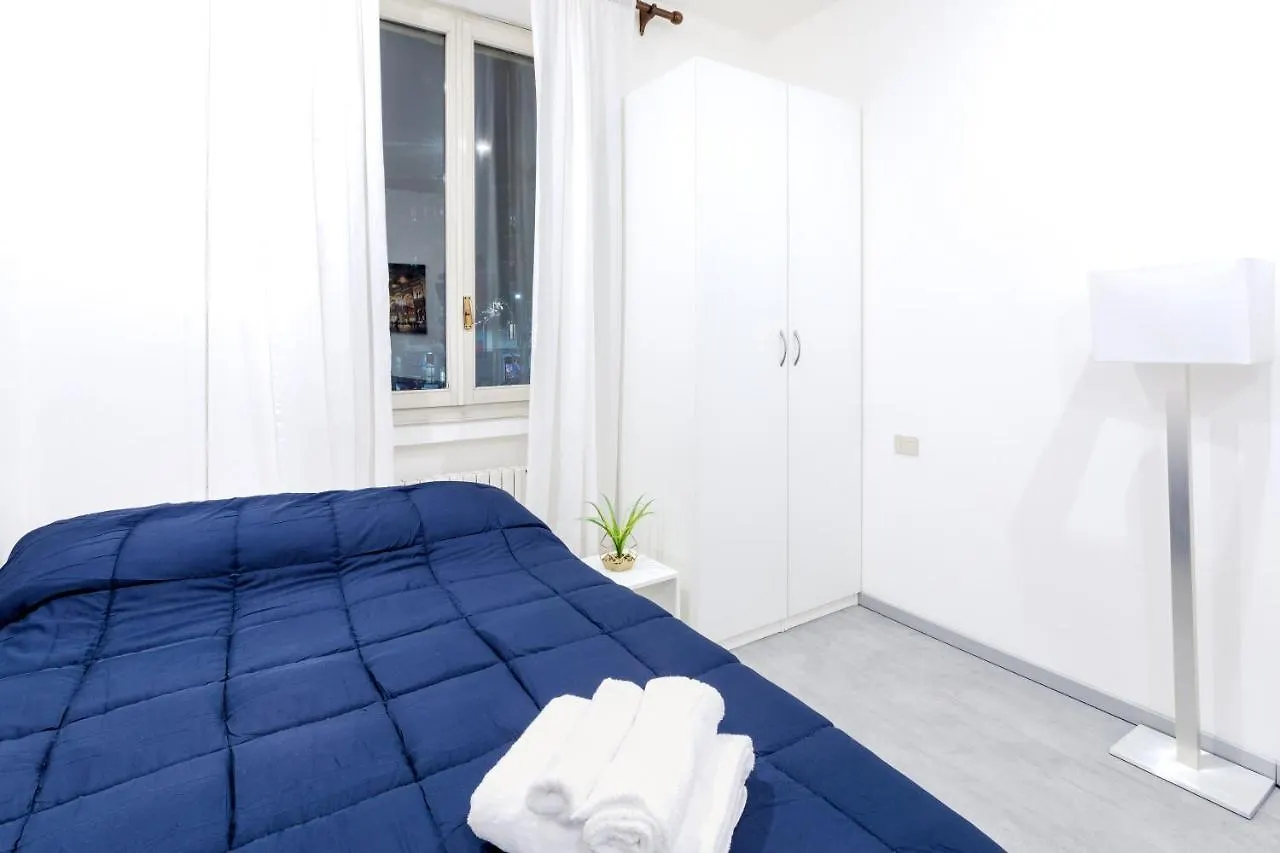 Porta Venezia • Duomo Wi-Fi • Netflix • Metro Apartment Milan Italy